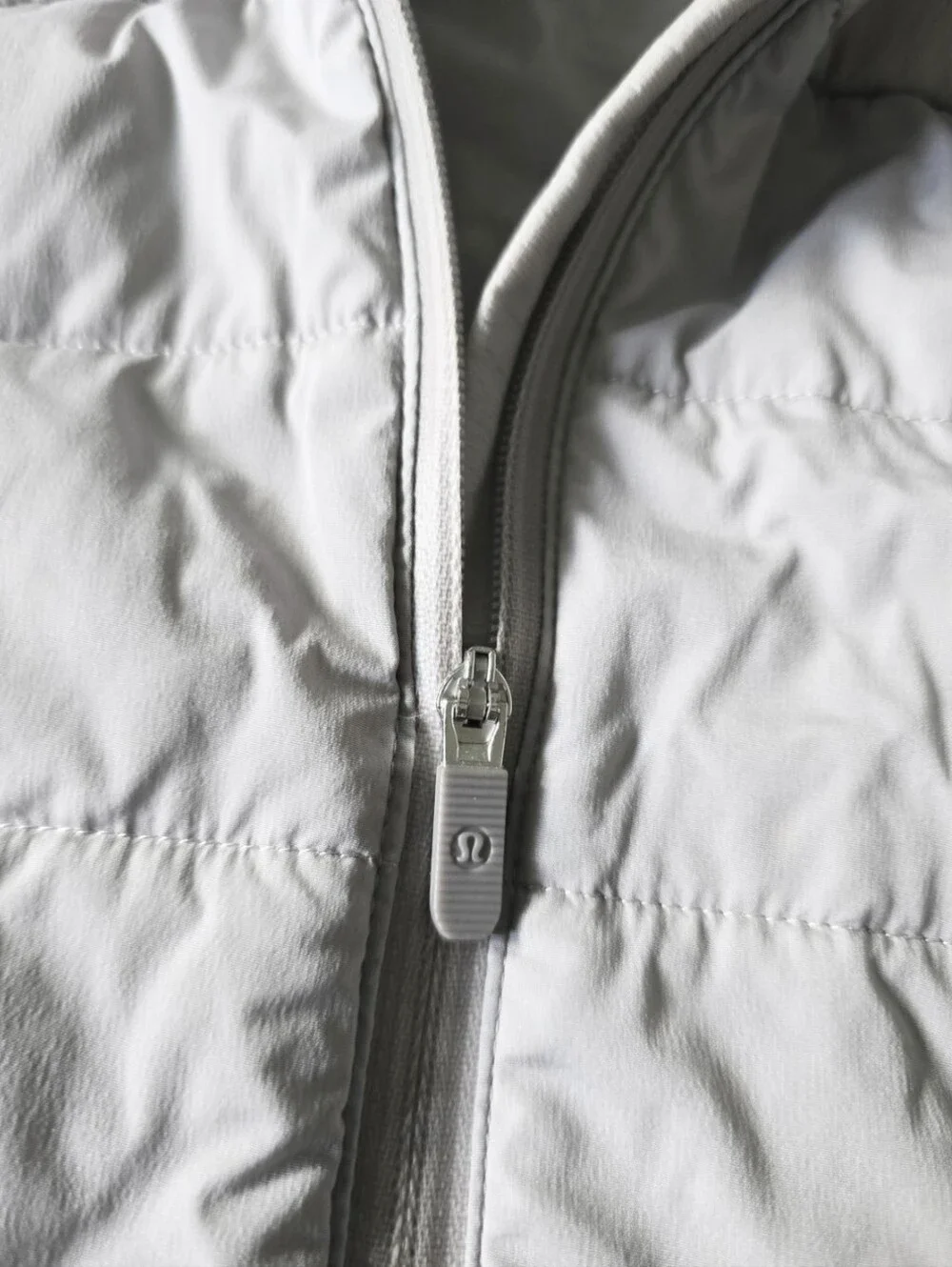 Lululemon Down For It All Jacket Dark Chrome Women's Size 8 Active